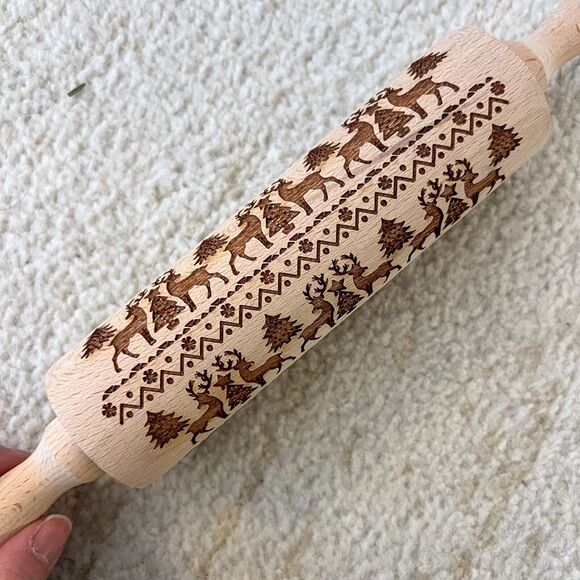 14in NEW Christmas Reindeer Trees Wooden Rolling Pin Engraved Rolling Pin - Picture 3 of 5